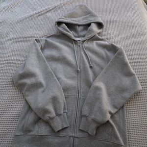 NWOT Oversized Aritzia TNA Gray Zip-Up Women’s Sweater Hoodie